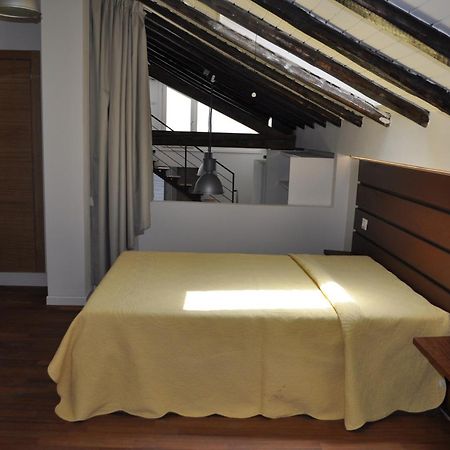 Casa Di Mario Appartamento In Centro Storico Con Due Camere Da Letto E Terrazze กาญารี ภายนอก รูปภาพ