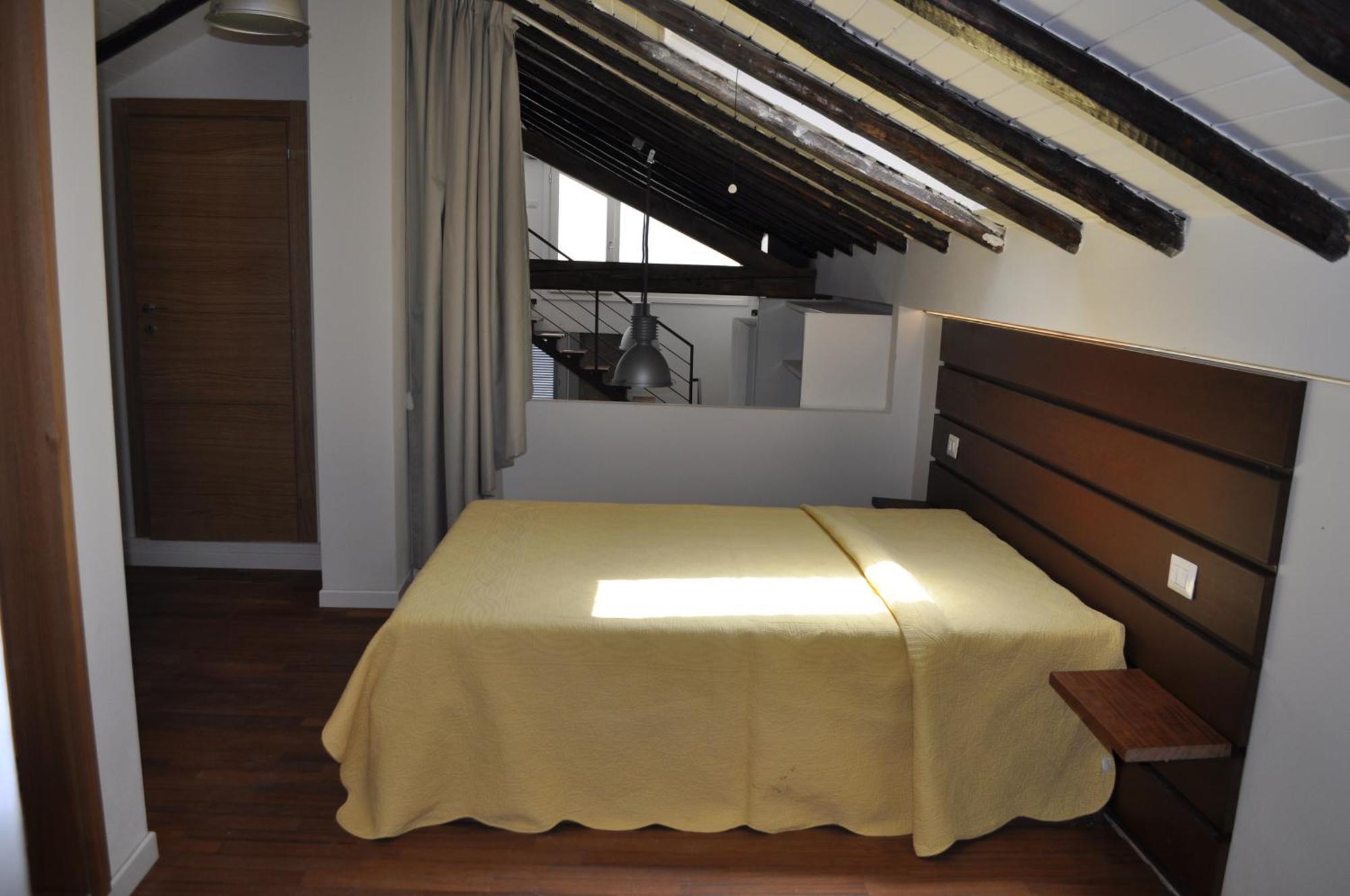 Casa Di Mario Appartamento In Centro Storico Con Due Camere Da Letto E Terrazze กาญารี ภายนอก รูปภาพ