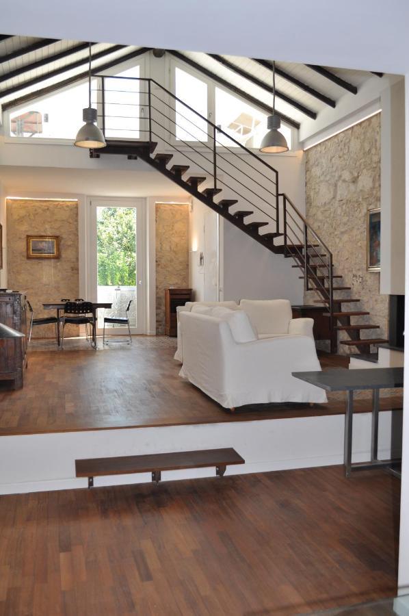 Casa Di Mario Appartamento In Centro Storico Con Due Camere Da Letto E Terrazze กาญารี ภายนอก รูปภาพ