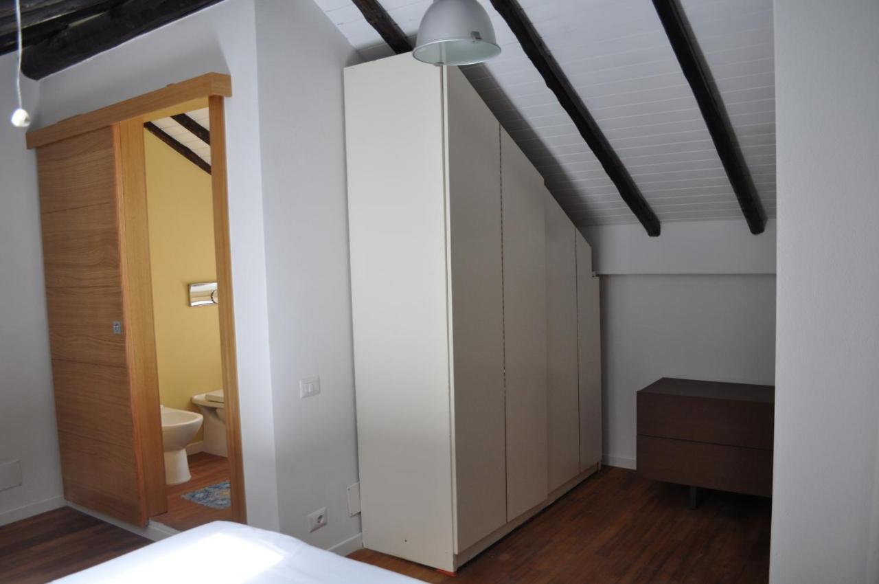 Casa Di Mario Appartamento In Centro Storico Con Due Camere Da Letto E Terrazze กาญารี ภายนอก รูปภาพ